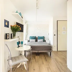 Terrace With Tiber View - Trastevere Apartment Rome